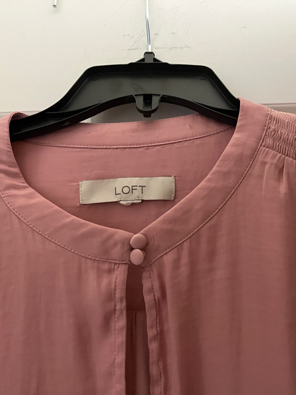 LOFT Dusty Rose Long-Sleeve Smocked Cuff Blouse XL - Picture 3 of 4